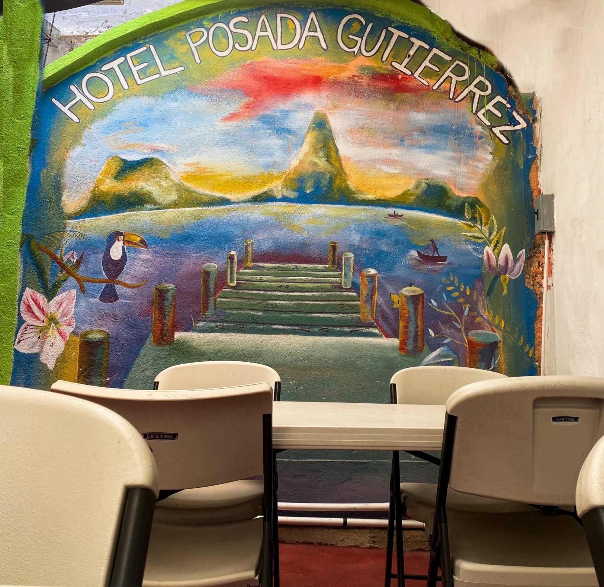 Hotel Posada Gutierrez Panajachel Exterior foto